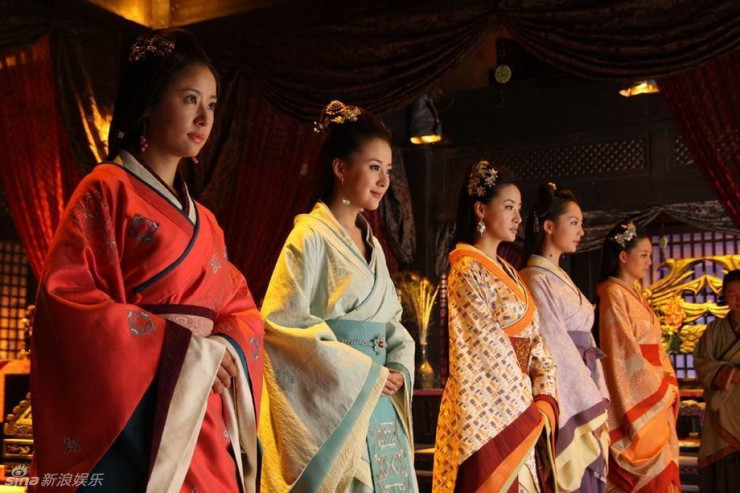 Đậu Y Phòng được đưa đến nước Đại xa xôi. Tuy nhiên, chính sự cố này lại khiến cuộc đời bà thay đổi hoàn toàn.