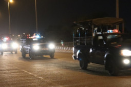 Pháp luật - Cảnh sát cơ động tung quân trấn áp tội phạm tại TP HCM