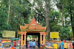 Du lịch - Độc đáo chùa Dơi ở Sóc Trăng