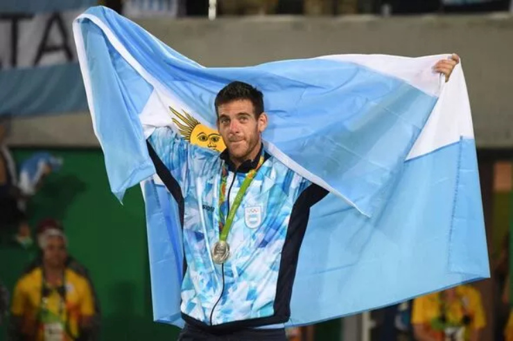 Del Potro là một fan cuồng nhiệt của tuyển bóng đá Argentina
