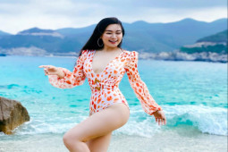 Nữ giảng viên Nghệ An gái 2 con vẫn “mòn con mắt” nhờ biết cách mặc tôn hình thể