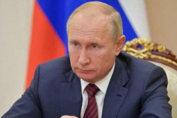 Ông Putin thất vọng trước bình luận của cựu Thủ tướng Đức, nhấn mạnh lẽ ra Nga nên thực hiện chiến dịch quân sự sớm hơn
