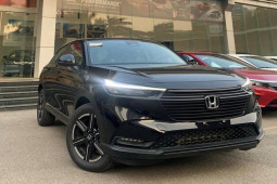 Ảnh thực tế Honda HR-V bản G tại đại lý, giá 699 triệu đồng