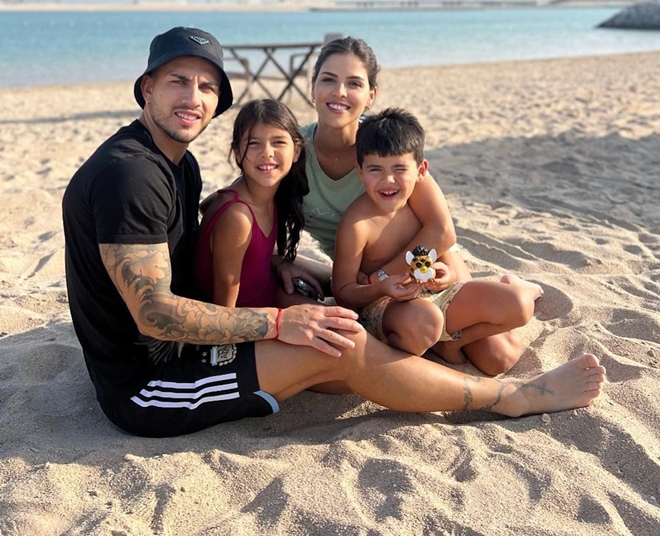 BXH độ sexy của dàn Wags tuyển Argentina: Vợ "vua bóng đá" Messi có phải số 1? - 4