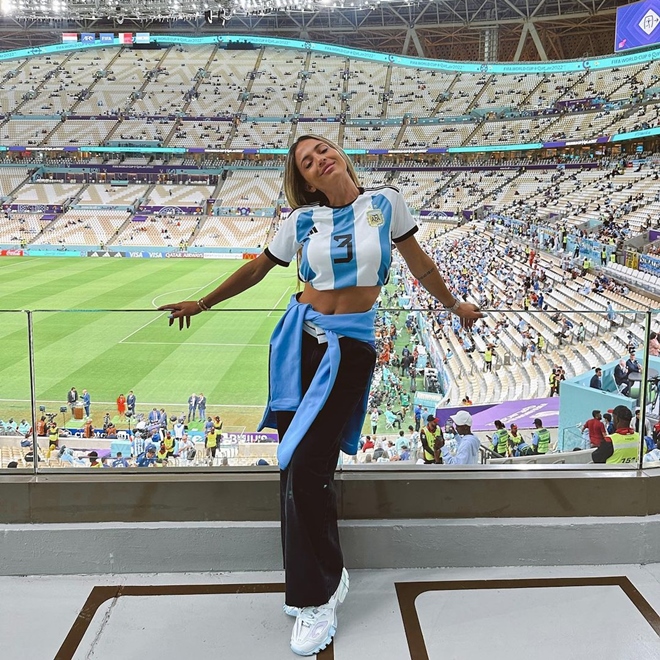 BXH độ sexy của dàn Wags tuyển Argentina: Vợ "vua bóng đá" Messi có phải số 1? - 2
