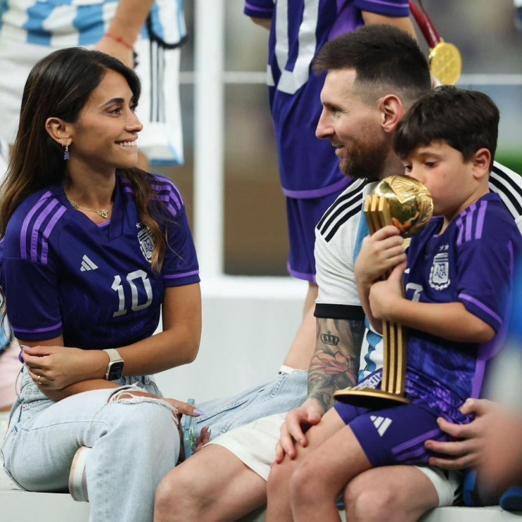 Vô địch World Cup 2022, Messi vẫn phải phục vụ vợ sống ảo - 7