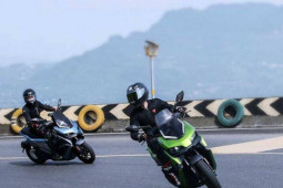 Thế giới xe - Loncin ra mắt xe máy điện có trang bị số lùi