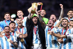 Bóng đá - Dàn sao Argentina vô địch World Cup tức tốc về nước, lễ rước cúp diễn ra khi nào?