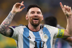 Đời sống Showbiz - Messi cùng Argentina vô địch sau chung kết "điên rồ": Sao Việt không kìm nổi cảm xúc