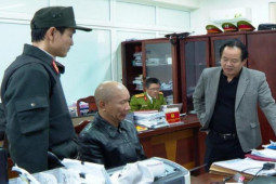 Tin tức trong ngày - Tin tức 24h qua: Triệt phá 2 đường dây cá độ bóng đá "khủng"