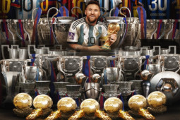 Bóng đá - Messi vô địch World Cup, trên đỉnh thế giới: Xứng đáng là "Vua bóng đá" mới? (Clip 1 phút Bóng đá 24H)