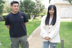 Clip hài hước - Chàng trai nhận phải hậu quả tê tái chỉ vì cái tội "sĩ gái"