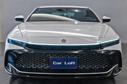 Tin tức ô tô - Toyota Crown thế hệ mới xuất hiện, giá 2,7 tỷ đồng