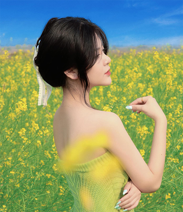 Cô được các chàng trai gọi là "nàng thơ" khi ngồi ghế nóng chương trình hẹn hò.
