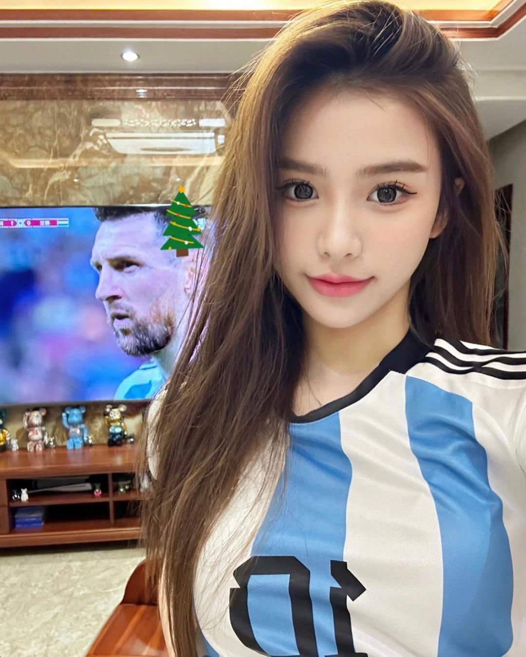 Cổ động viên Việt Nam, Trung Quốc trong trang phục tuyển Argentina - 5