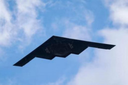 Thế giới - Mỹ ngừng toàn bộ máy bay ném bom tàng hình B-2 sau khi một chiếc bốc cháy lúc hạ cánh khẩn cấp