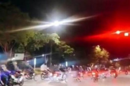 Pháp luật - Hơn 50 quái xế gây náo loạn các tuyến phố, dùng hung khí đuổi đánh người dân