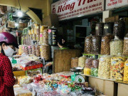 Thị trường - Tiêu dùng - Tp.HCM: Chợ “ảm đạm” tháng cận Tết, nhiều tiểu thương phải đóng cửa