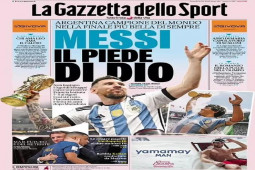 Messi ngự trị đỉnh cao: Báo chí ca tụng “Bàn chân của Chúa”, sánh ngang Maradona
