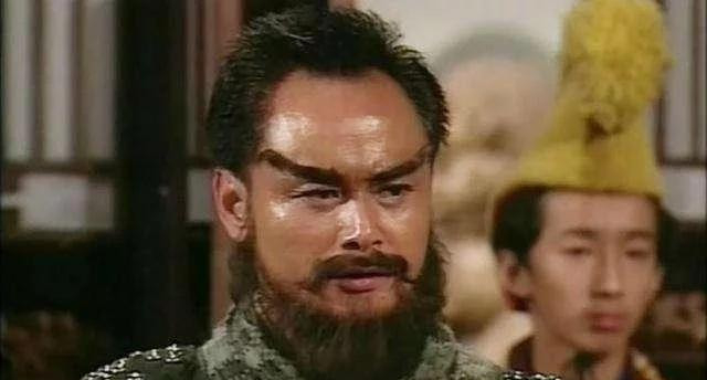 Tạo hình Kim Luân pháp vương của Lưu Gia Huy trong "Thần điêu đại hiệp" 1995.
