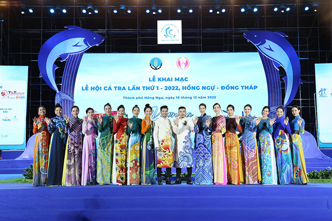 Sôi động tại lễ hội cá tra lớn nhất đồng bằng Sông Cửu Long - 1