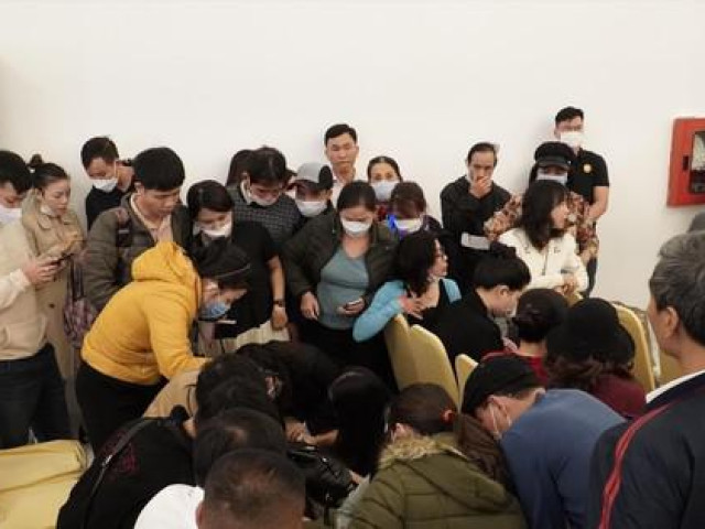 Tin tức trong ngày - Kẹt giữa tranh chấp đất đai lớn nhất miền Trung