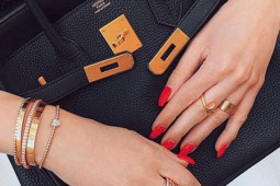 Bạn trẻ - Cuộc sống - Bạn gái đòi hỏi vật chất quá đáng