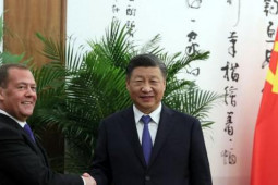 Thế giới - Ông Medvedev bất ngờ thăm Trung Quốc, thảo luận quan hệ song phương, vấn đề Ukraine