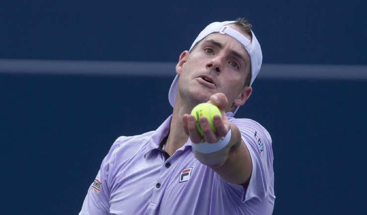 1. John Isner (Mỹ), thực hiện thành công 895 ace sau 40 trận đấu năm 2022, hiện giữ kỷ lục thế giới với 13.990 ace