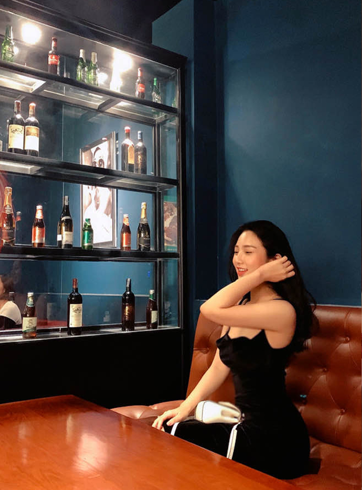 &#34;Với tạng người đùi to như tôi, sau khi giảm cân, phần đùi trở nên săn chắc, ưa nhìn hơn trước&#34;, cô nói.
