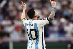 Thành phố nào cấm cha mẹ đặt tên con là Messi?