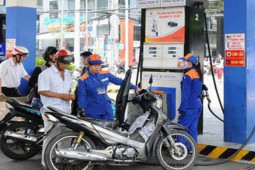 Thị trường - Tiêu dùng - Giá xăng dầu hôm nay 22/12: Đồng loạt tăng trở lại