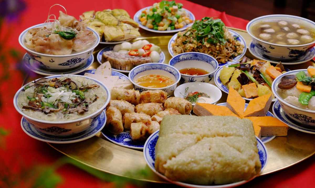 Làm sao thoát khỏi nỗi ám ảnh trào ngược và đau dạ dày dịp Tết? - 2