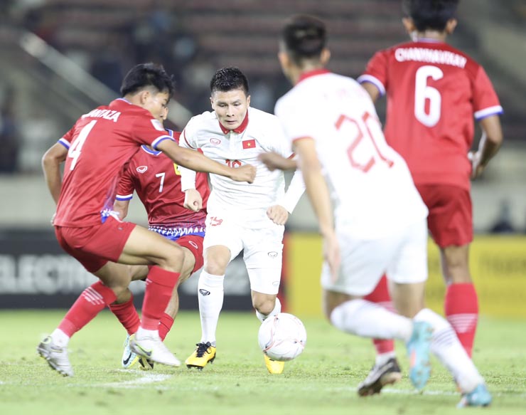 Trực tiếp bóng đá Lào - Việt Nam: Văn Thanh ấn định chiến thắng đậm đà (AFF Cup) - 14
