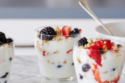 Sức khỏe đời sống - Hơi thở có mùi: Ăn những món này là hết