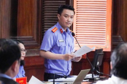 Tin tức trong ngày - Cựu CEO Alibaba xin lại 2 hộp chứa 20 thỏi kim loại màu vàng