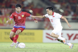 Tranh cãi AFF Cup không VAR: Việt Nam - Thái Lan mất penalty, Malaysia hưởng lợi?
