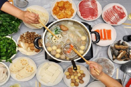 Sức khỏe đời sống - Ngày Tết, ăn lẩu như thế nào cho đúng?