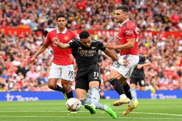 Bóng đá - Ngoại hạng Anh thừa nhận VAR mắc 6 sai lầm: MU hưởng lợi, Arsenal tức tưởi