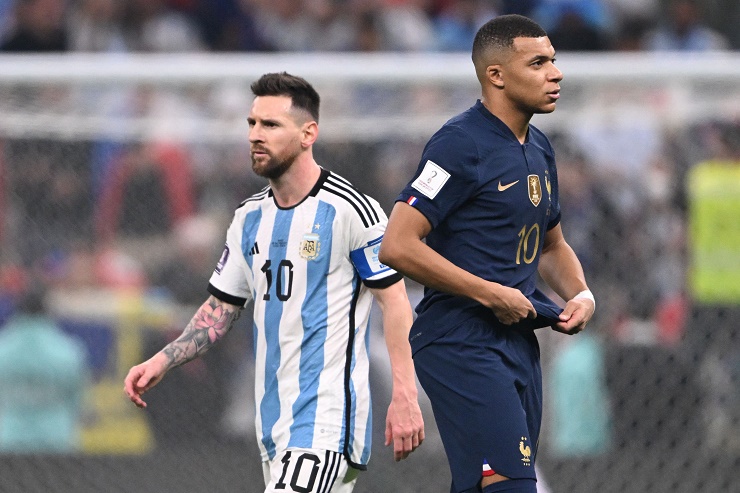 Mbappe và Messi vừa đối đầu nhau trong trận chung kết World Cup 2022