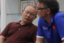 Bóng đá - VFF nói gì về thông tin phù thủy trắng Philippe Troussier thay thế HLV Park Hang-seo?