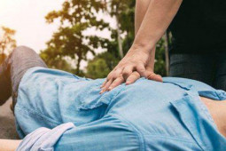 Sức khỏe đời sống - Người đàn ông ở Hà Nội đột ngột ngừng tim khi đang chơi thể thao có thói quen thường xuyên làm việc này!