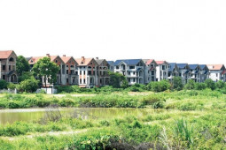 Kinh doanh - Thị trường gặp khó, xuất hiện BĐS chiết khấu đến 40-50% giá trị