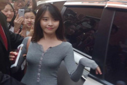 Đời sống Showbiz - Người đẹp 29 tuổi từng ăn khoai sống qua ngày, "tậu" nhà 238 tỷ giàu "khủng khiếp"