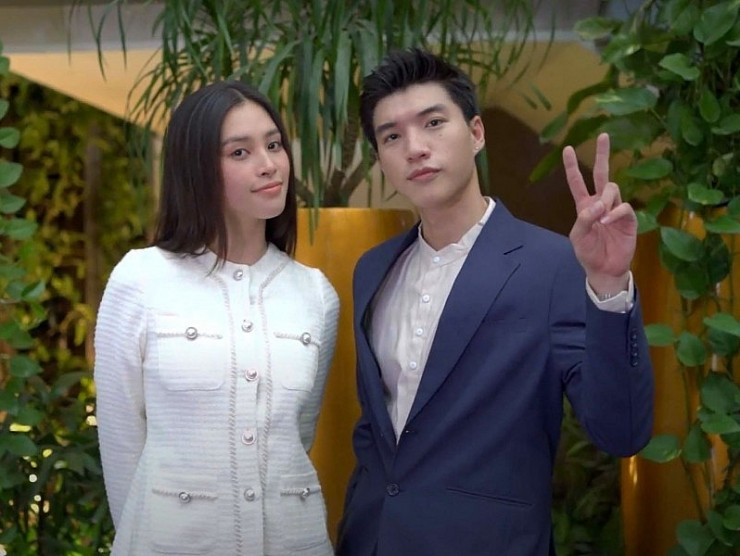 7 cặp đôi được &#39;đẩy thuyền&#39; nhiệt tình năm 2022: Thùy Tiên - Quang Linh gây sốt, có người lộ luôn hint sống chung - 10