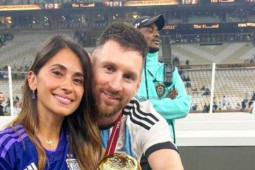 Thế giới - Vợ của Messi sẽ bị FIFA trừng phạt?