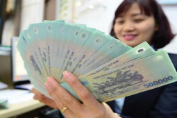 Một người ở Hà Nội được thưởng Tết 400 triệu đồng