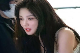 Làm đẹp - Gỡ rối, làm mượt tóc thô xấu bằng giấm táo