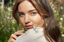 Làm đẹp - Những bí quyết chăm sóc da sáng mịn từ các mỹ nhân Hollywood