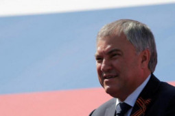 Thế giới - Nga có thể đánh thuế cao hơn với những người rời bỏ đất nước